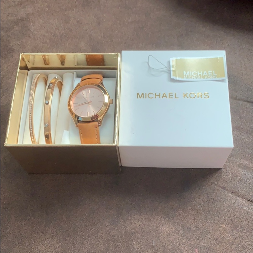 Michael Kors Watch & bracelet set